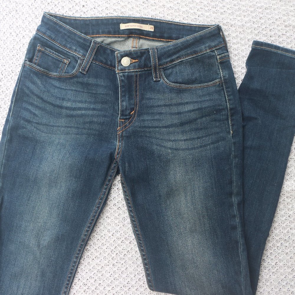 Levi's 535 Super Skinny Jeans [size W28 L30] (dark wash) barely used!